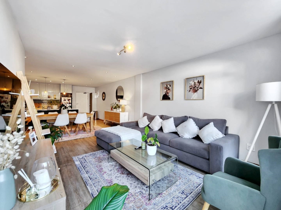 1 Bedroom Property for Sale in Gardens Western Cape